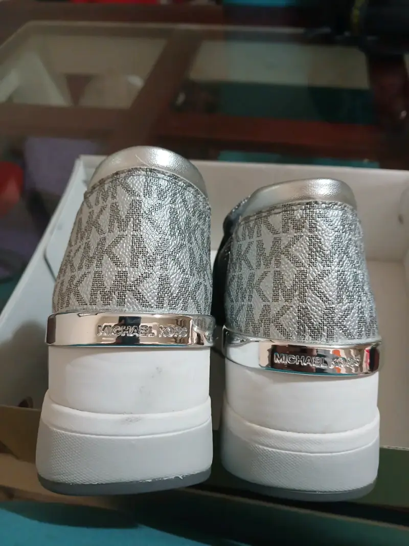 Zapatillas deportivas Michael Kors grises - 5