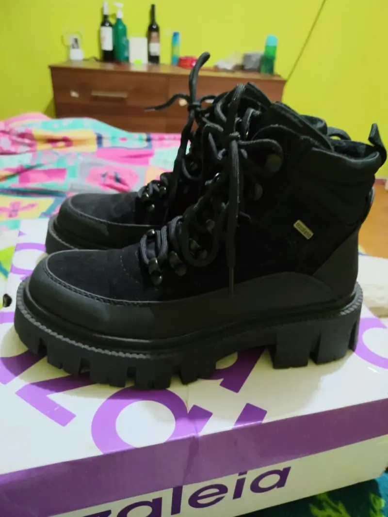 Botas negras de mujer azaleia con plataforma - 1
