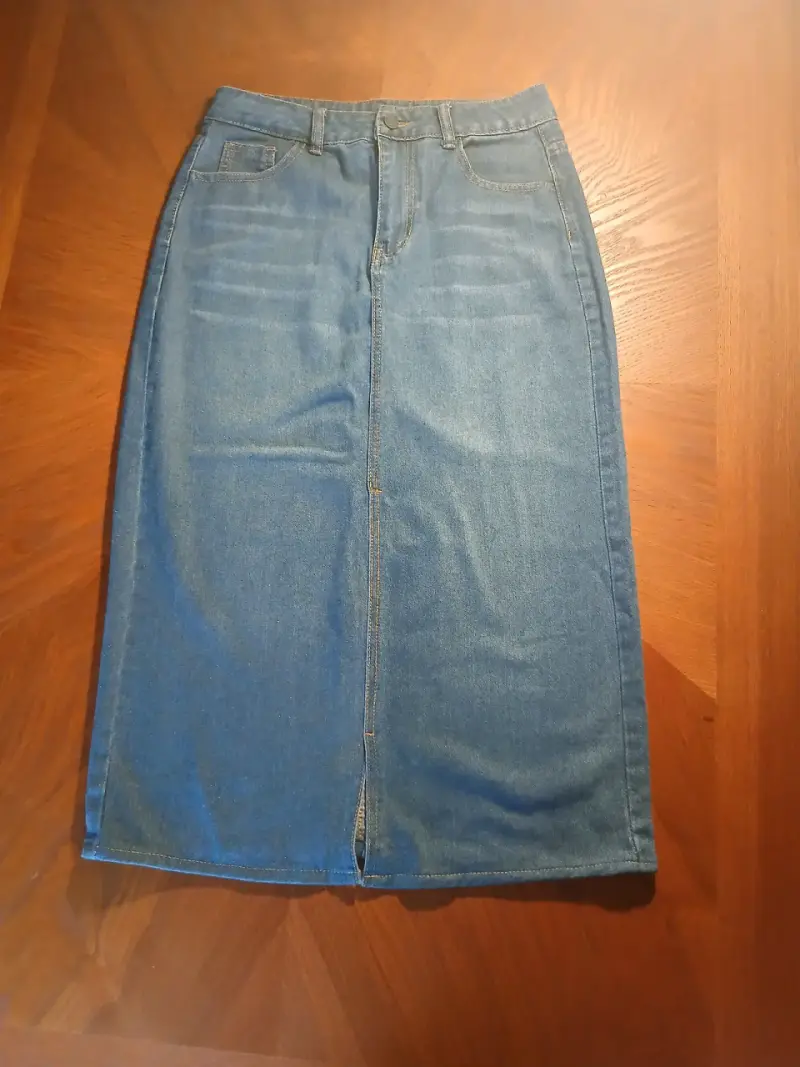 Falda de mezclilla azul para mujer