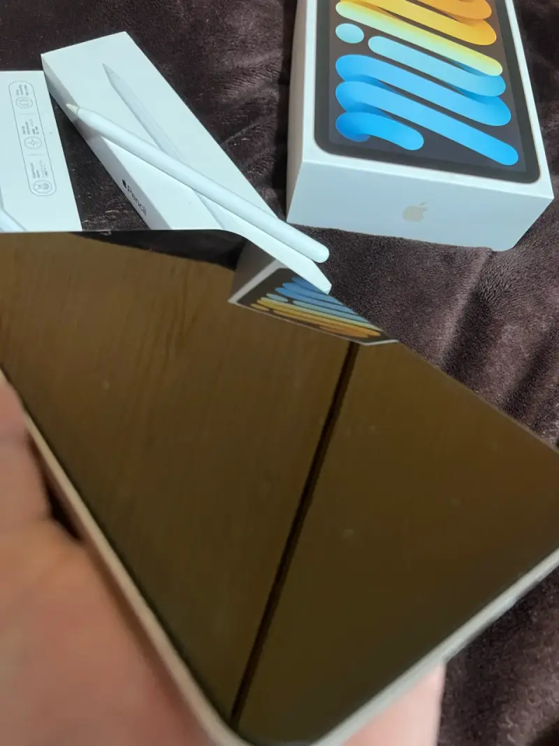 iPad Mini 6 con Apple Pencil y Caja Original - 2