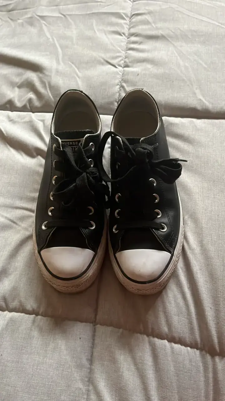 Zapatillas negras clásicas Converse