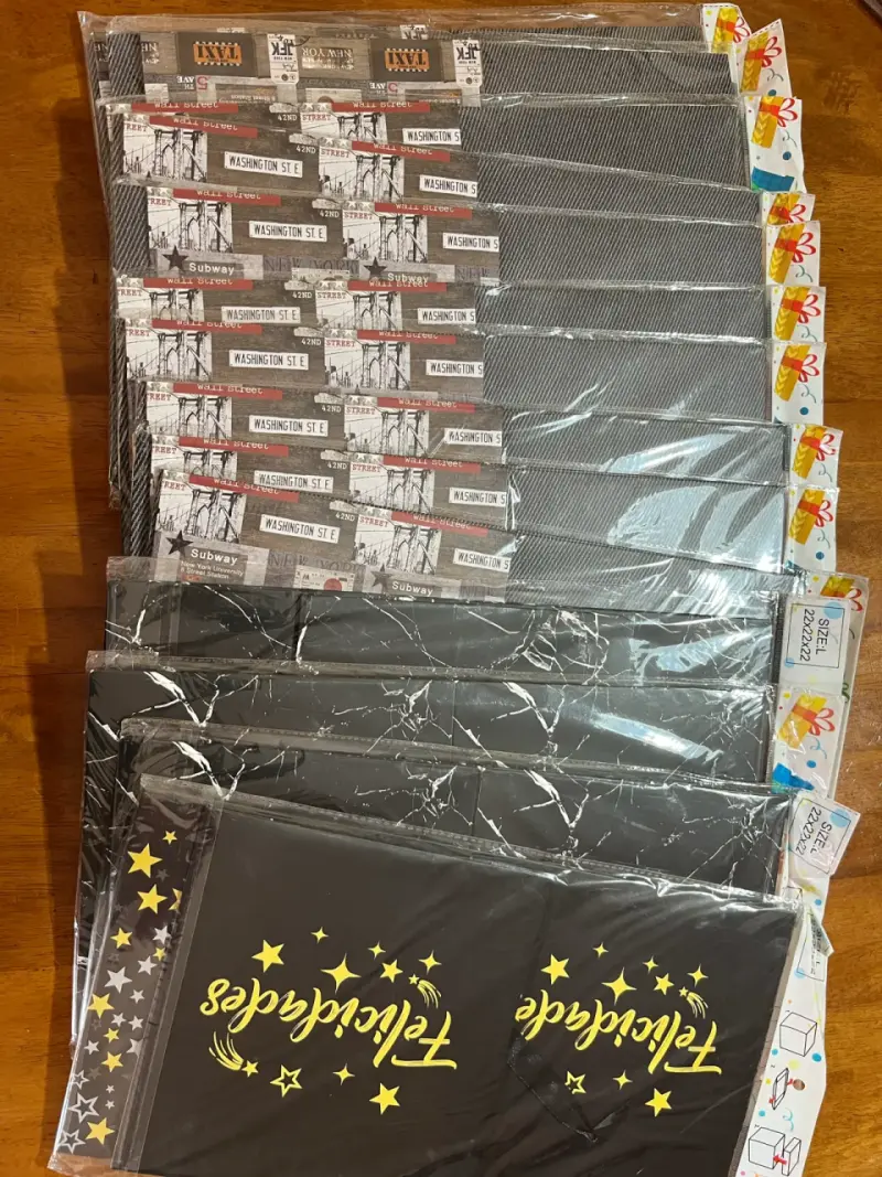 Set de Globos y Bolsas de Regalo para Celebraciones - 3