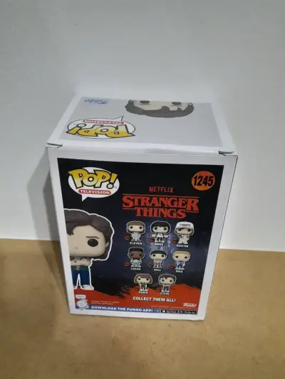 Funko Pop Steve Stranger Things - miniatura 2