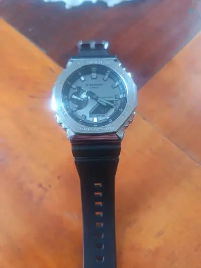 Reloj Casio G-Shock GM-2100-1ADR para Hombre - miniatura 1