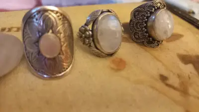 Anillos de plata con piedras - miniatura 1