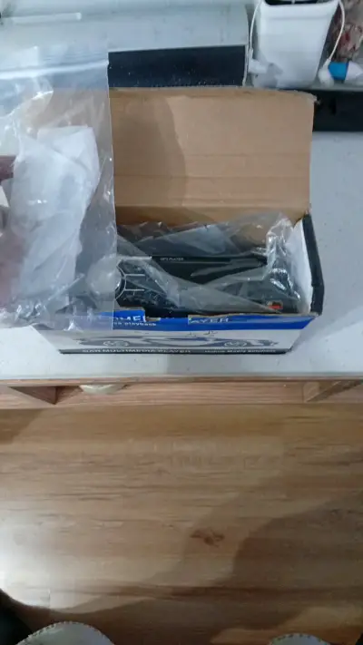 Radio para auto universal - miniatura 2