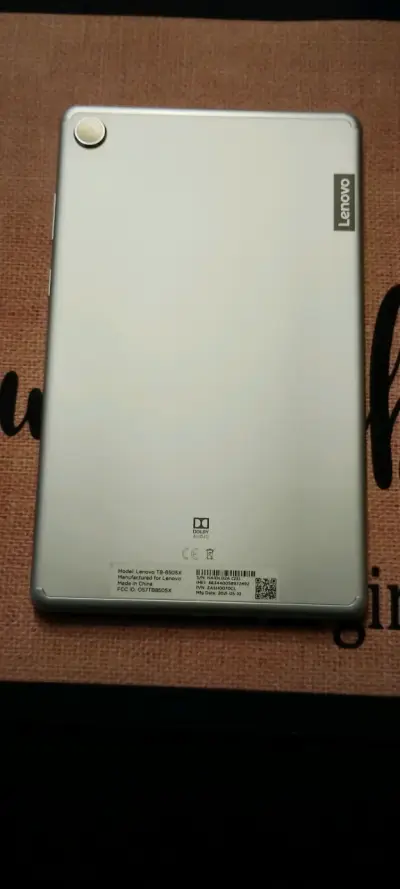 Tablet Lenovo M8 4g - miniatura 2
