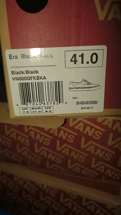 Zapatillas negras Vans clásicas unisex - miniatura 3