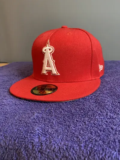 Gorra New Era 59Fifty Roja con Logo A - miniatura 1