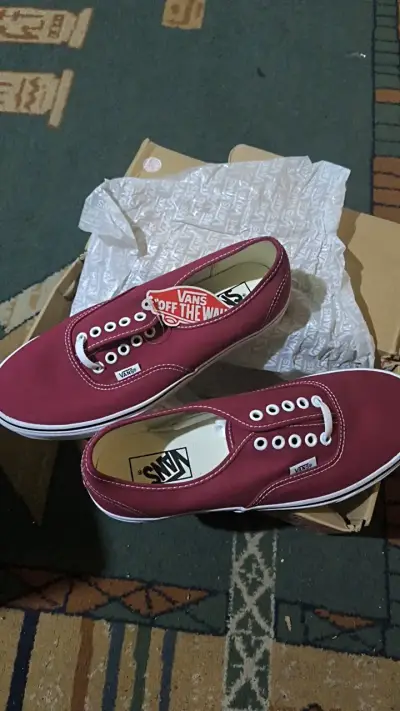 Zapatillas Vans Authentic Rojas Talla 42 - miniatura 1