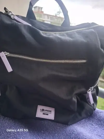 Mochila negra con cremalleras Lounge - miniatura 1