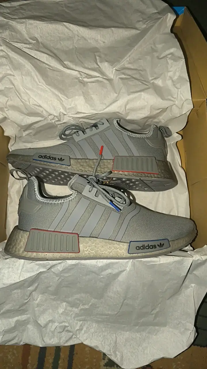 Zapatillas Adidas NMD_R1 grises para hombre - 3