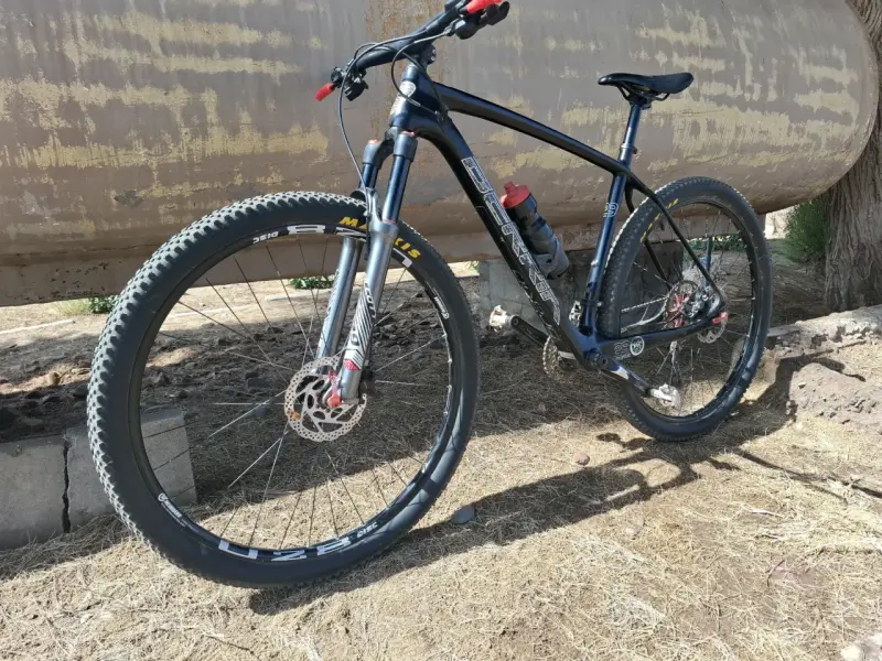 Mtb Berria aro 29 carbono - 1