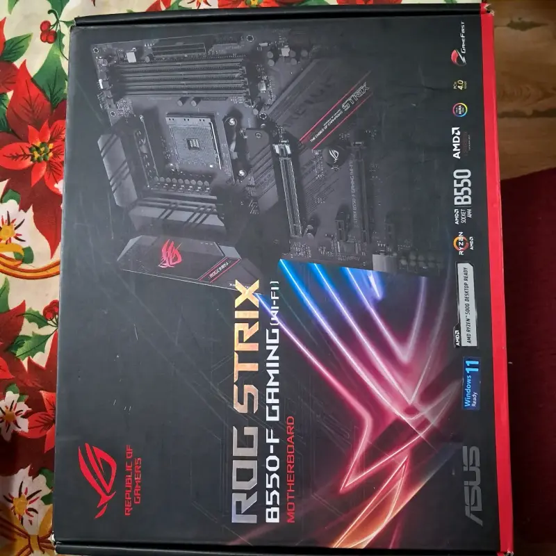 Placa Madre ASUS ROG Strix B550-F Gaming Wi-Fi - 4