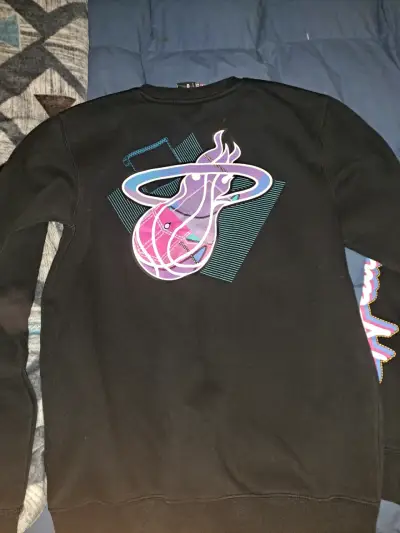 Polerón NBA Miami Heat Negro Talla L - miniatura 2