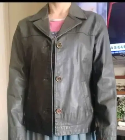 Chaqueta de cuero negra para mujer - miniatura 1