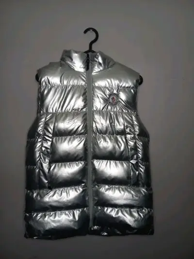 Chaleco acolchado plateado para invierno - miniatura 1