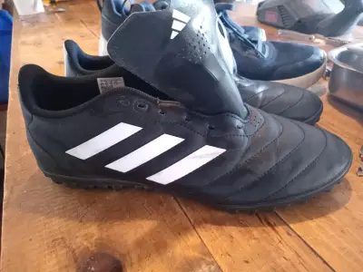 Zapatillas de fútbol Adidas negras para césped - miniatura 2