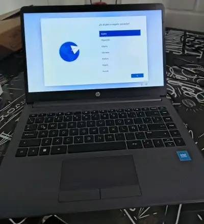 Notebook Hp 240 G9 IntelCeleron N4500 8gb Ram256gb - miniatura 1