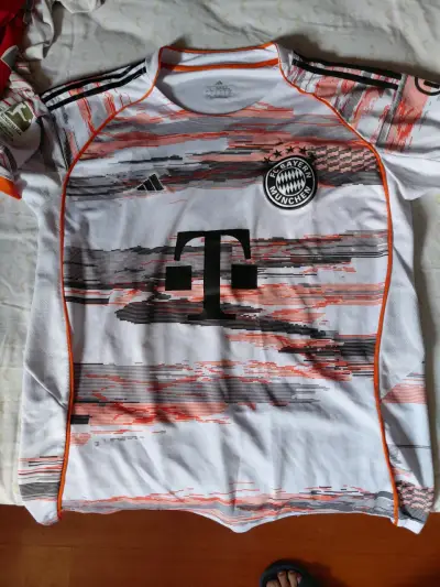 Camiseta Bayern Munich 2023 Adidas Kane - miniatura 1