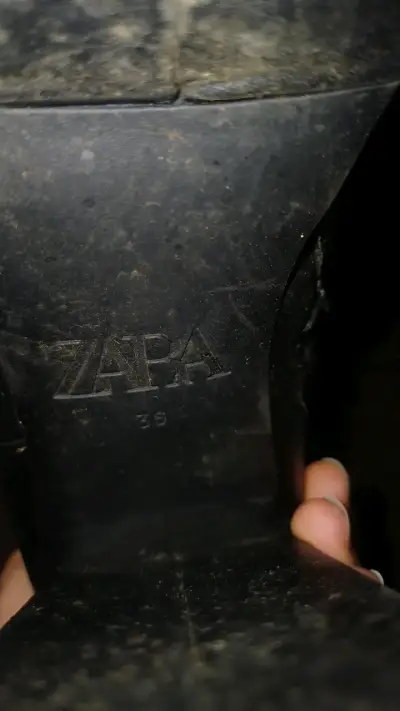 Botines de cuero negro con plataforma talla 36 - miniatura 2