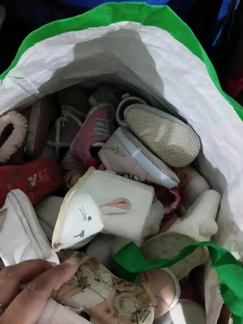 Lote de zapatos para bebé en buen estado - 4