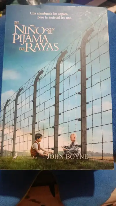 Libro El Niño con el Pijama de Rayas de John Boyne - miniatura 1