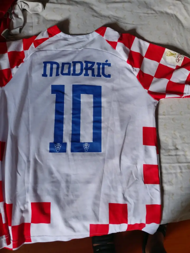 Camiseta de fútbol Croacia Nike Modric 10 - 2