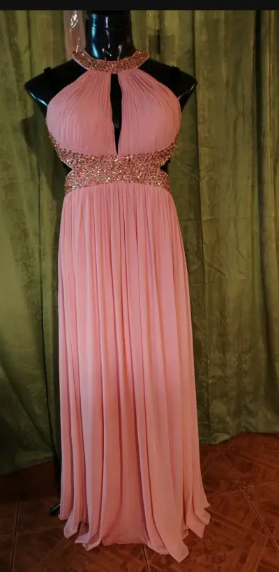 Vestido largo de fiesta rosa con pedrería - miniatura 1