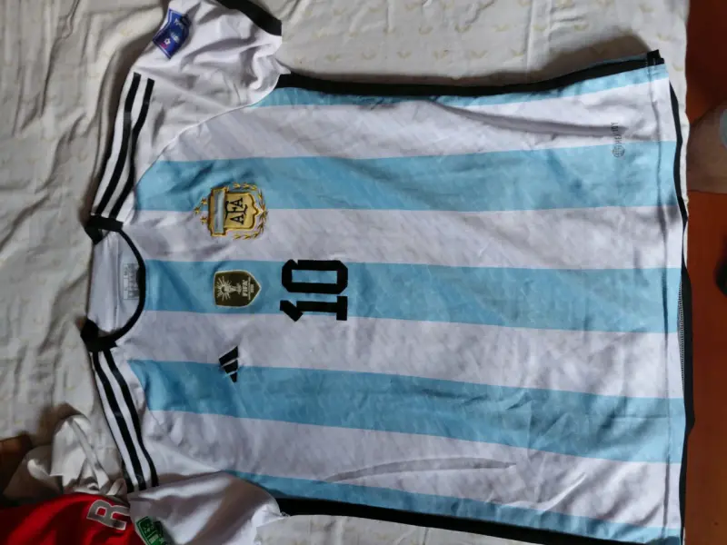 Camiseta de fútbol Argentina Messi 10 - 1