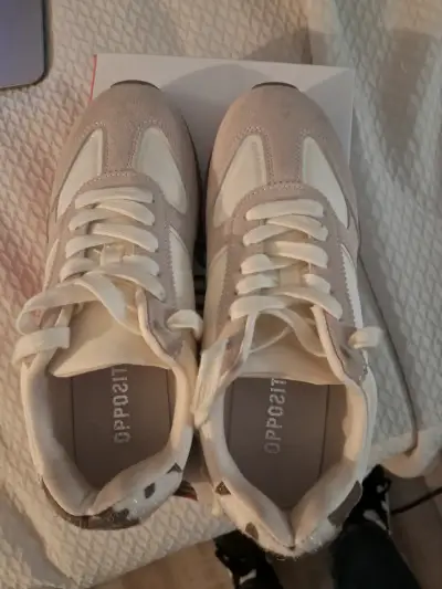 Zapatillas deportivas blancas Opposit talla 38 - miniatura 1