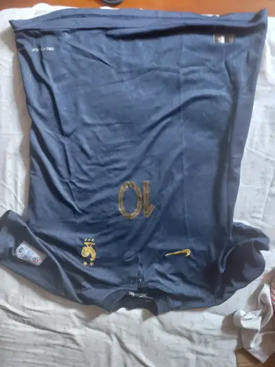 Camiseta de fútbol azul con número 10 - miniatura 1