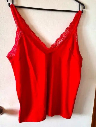 Lencera de Encaje Roja - miniatura 1