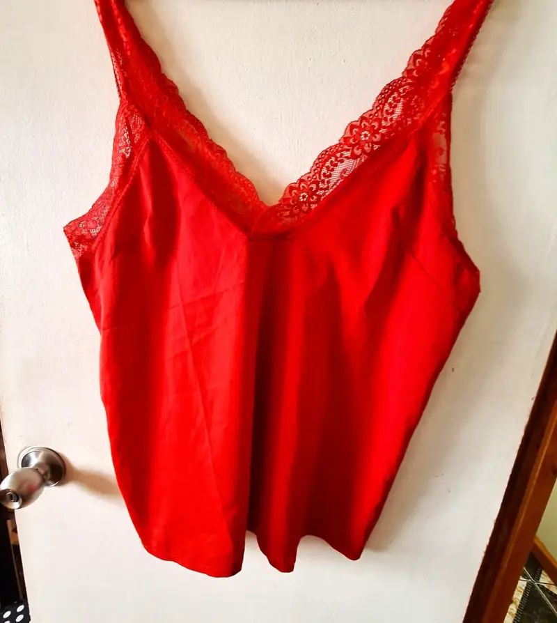 Lencera de Encaje Roja - 4