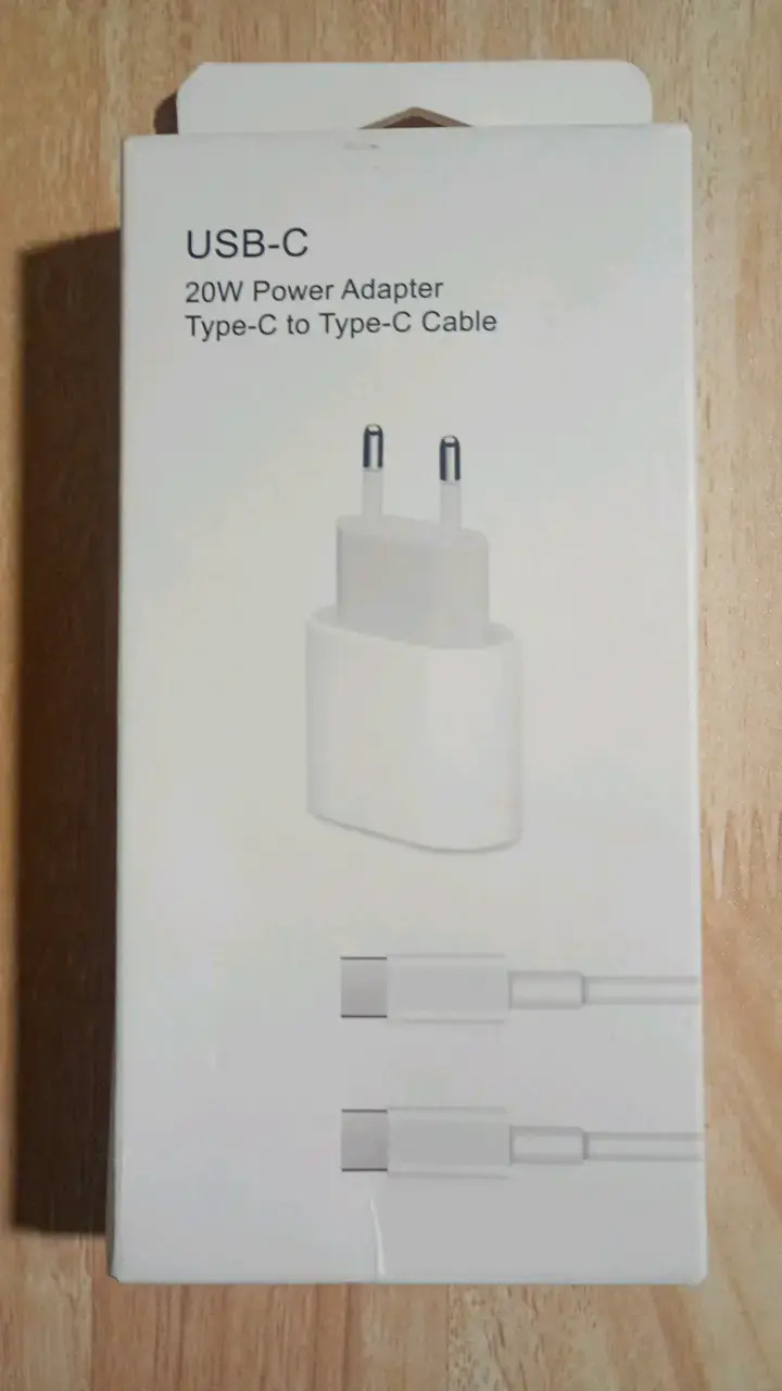 Cargador USB-C 20W con Cable Tipo-C