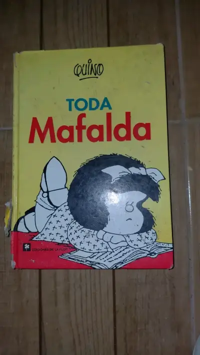 Libro Toda Mafalda de Quino en buen estado - miniatura 1
