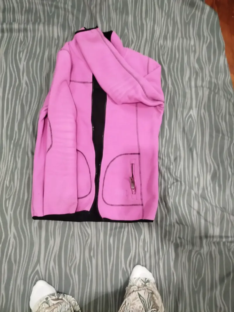Chaqueta polar rosada con cierre - 2