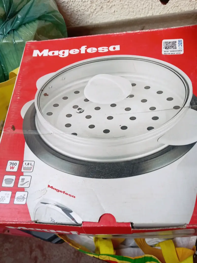 Arrocera eléctrica Magefesa 1.8L 700W - 1