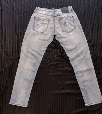3 Jeans de mezclilla hombre slim fit - miniatura 2