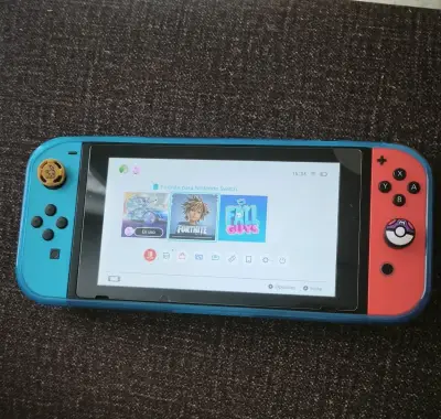 Consola Nintendo Switch V2 con Joy-Con Azul y Rojo - miniatura 1