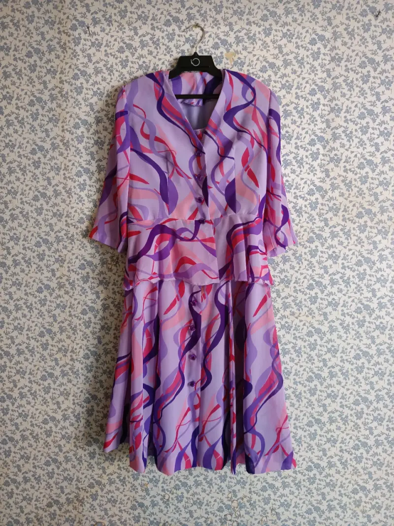 Conjunto de Vestido y Chaqueta con Estampado Floral - 3