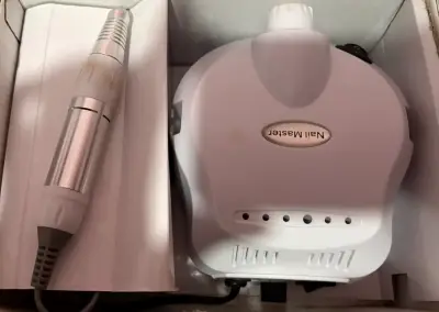 Torno para uñas Nail Master con pedal - miniatura 2