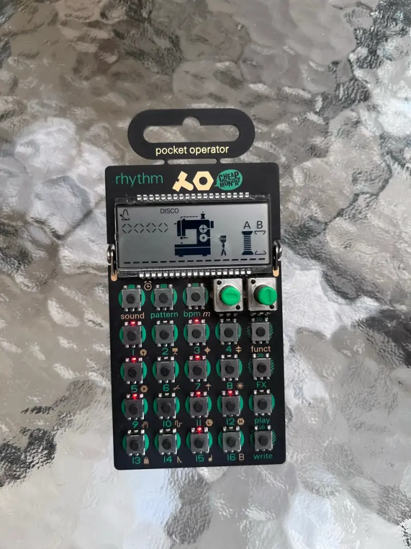 Sintetizador Pocket Operator PO-12 Rhythm - 2