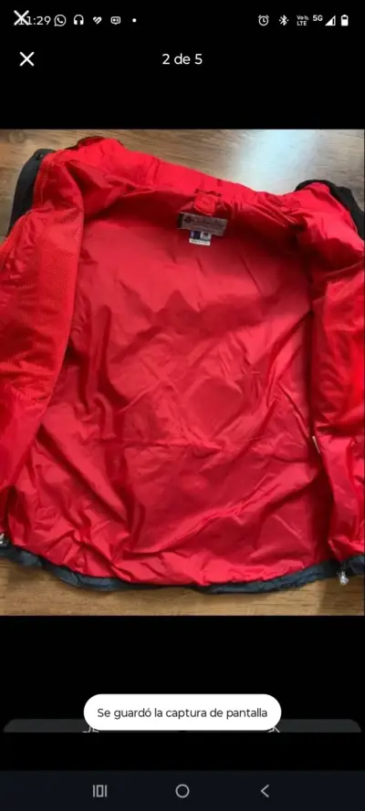 Chaqueta Columbia roja impermeable para mujer - miniatura 3