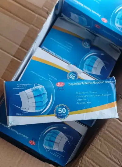 Cajas de Mascarillas Desechables 50 Unidades - miniatura 2