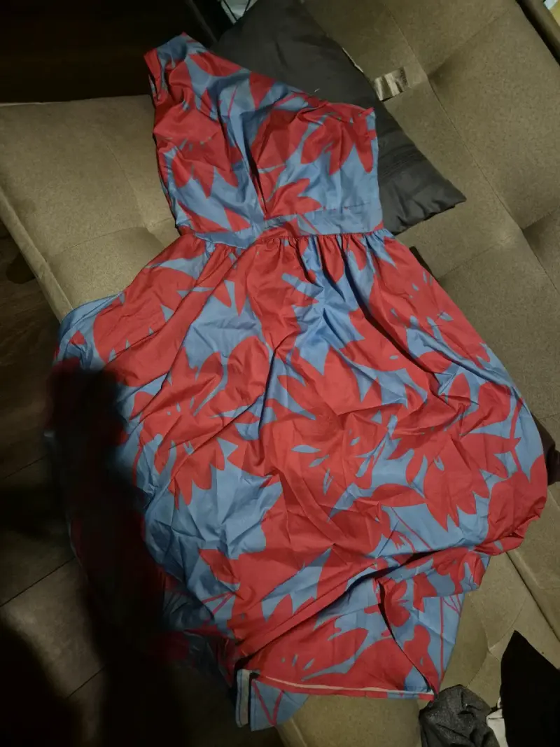 Vestido largo asimétrico rojo y azul - 1