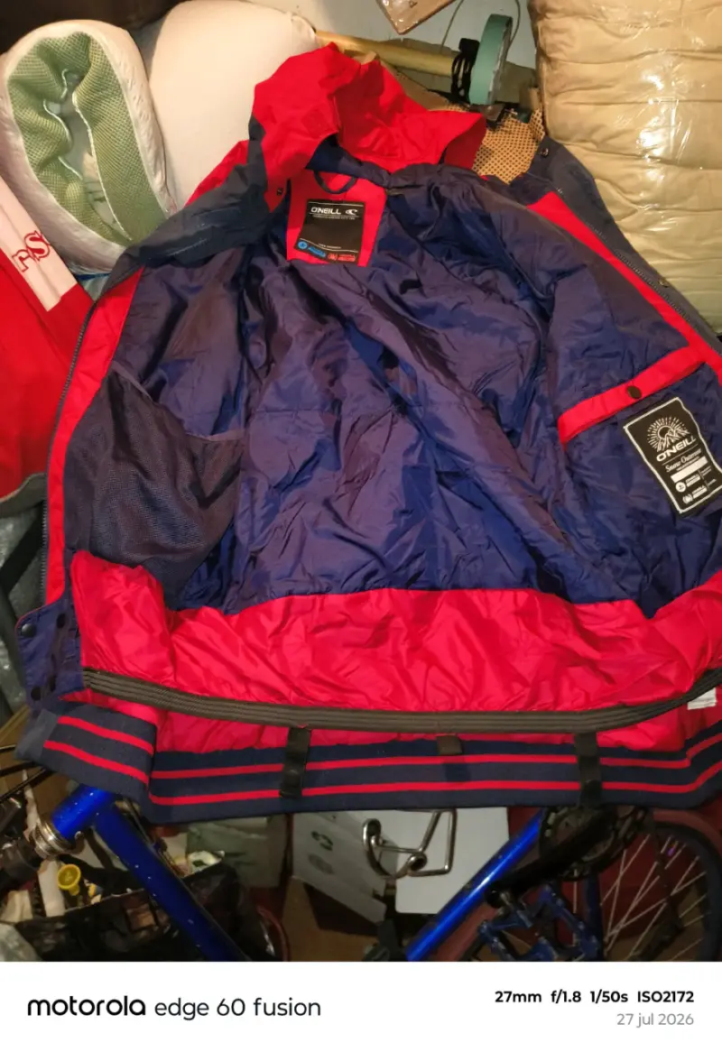 Chaqueta O'Neill azul y roja con capucha - 2