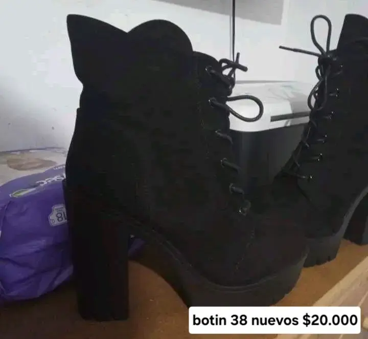Botines negros de tacón alto talla 38 nuevos