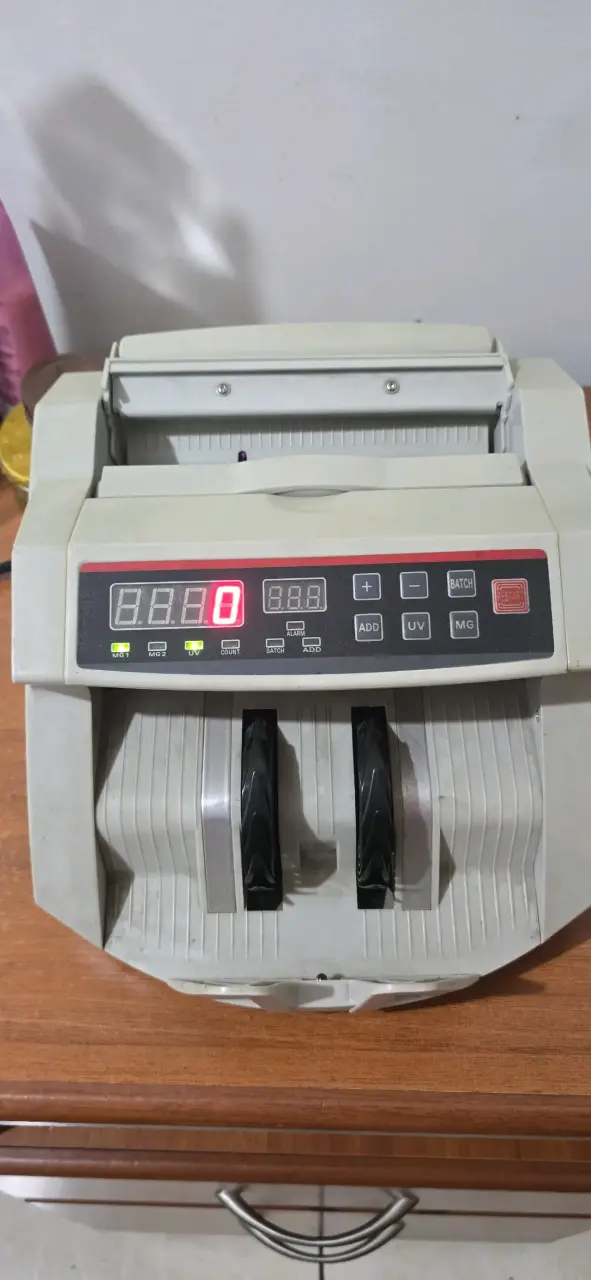 Contadora de billetes automática con detección UV - 4