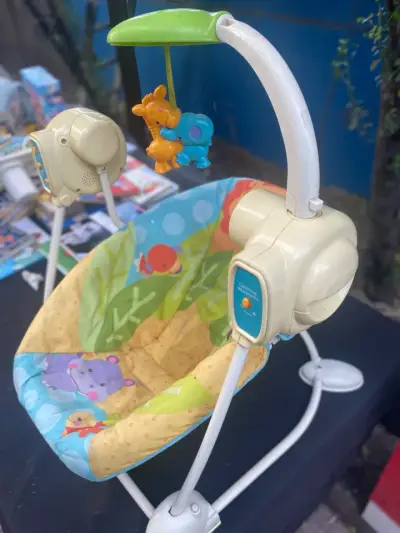 Columpio para bebé con vibración, balanceo y music - miniatura 1